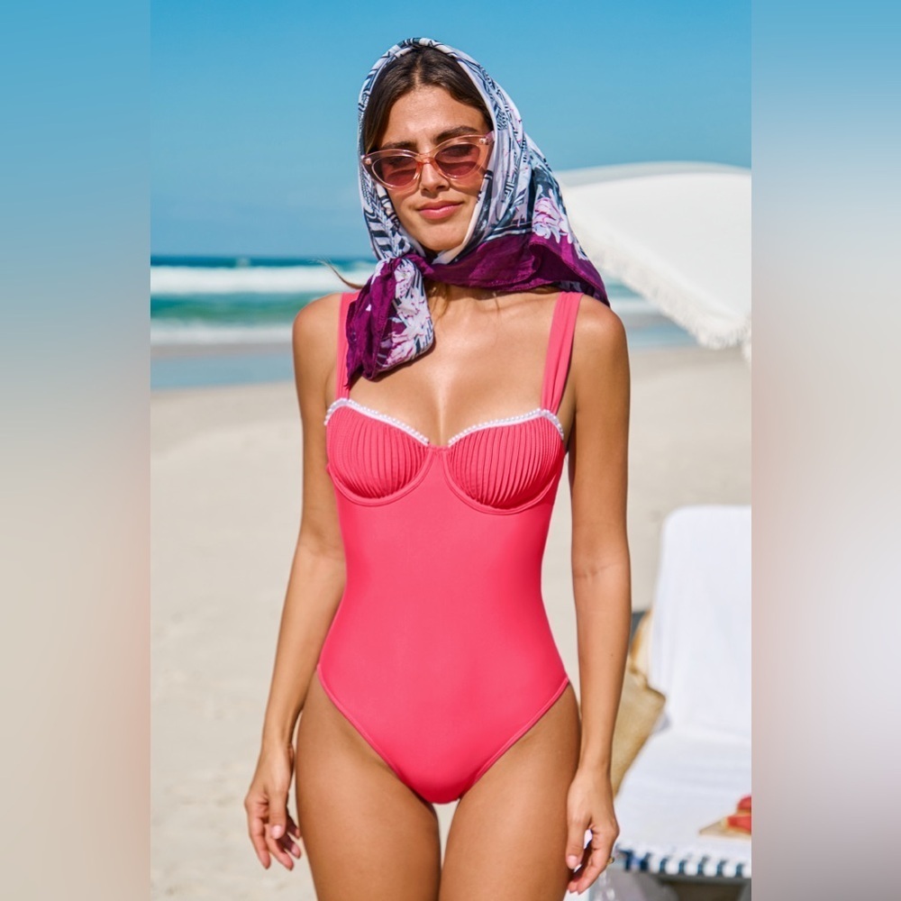 CUPSHE Neon Punch Pink One-Piece Swimsuit NWT size medium